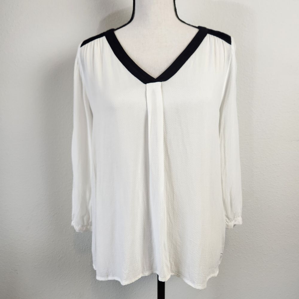 Elle Womens‎ White Black Size Small Business Professional Blouse